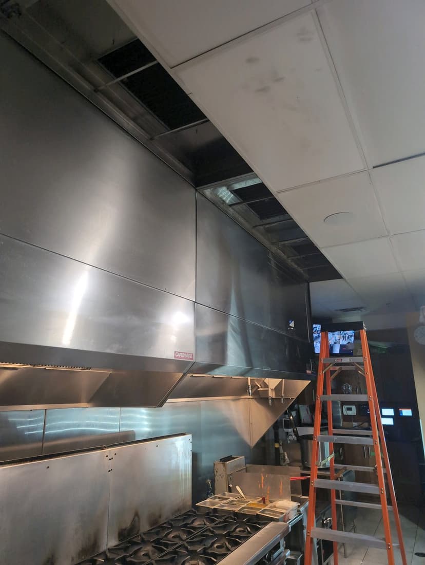 Commercial kitchen hood and make-up air installation